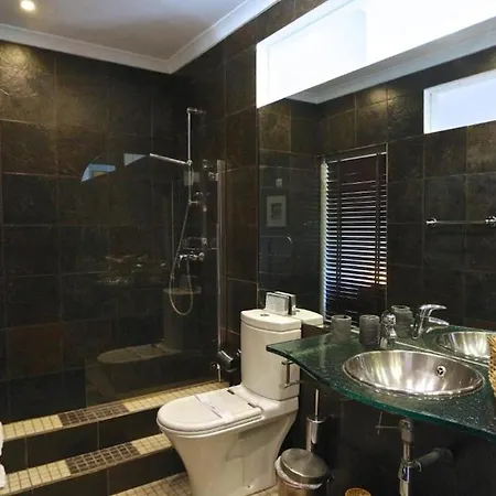 Exquisite Vilamoura Villa 4 Bedrooms Villa Bonito Bright & Elegant *
