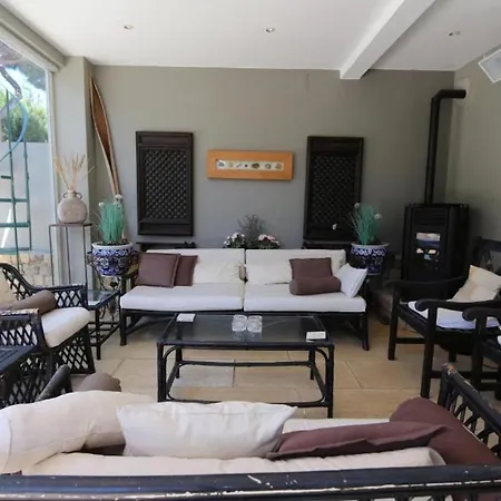Exquisite Vilamoura Villa 4 Bedrooms Villa Bonito Bright & Elegant * 奎特里拉